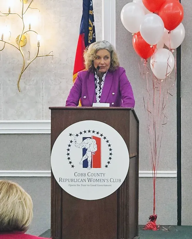 Pamela Reardon Speaking to women Elect Pamela Reardon For Cobb County Commissioner District 2